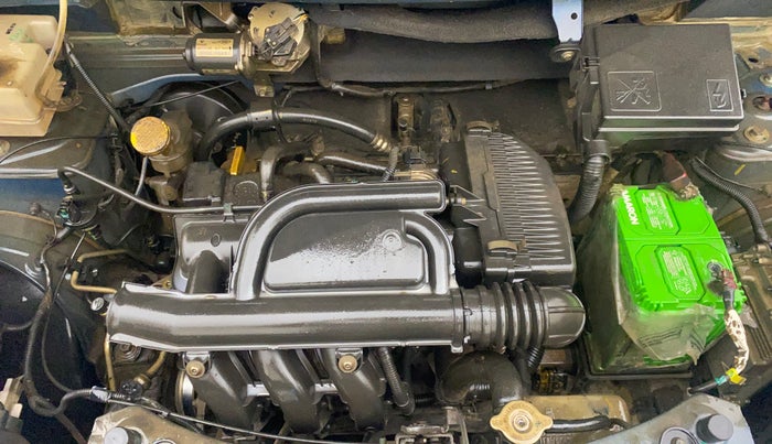 2017 Renault Kwid CLIMBER 1.0 AMT, Petrol, Automatic, 33,100 km, Engine View