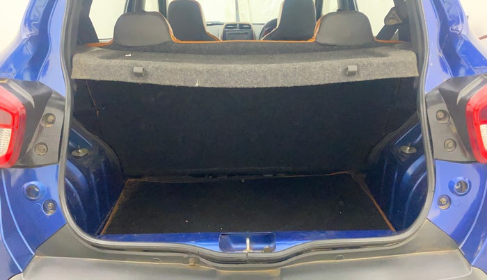 2017 Renault Kwid CLIMBER 1.0 AMT, Petrol, Automatic, 33,100 km, Boot Inside