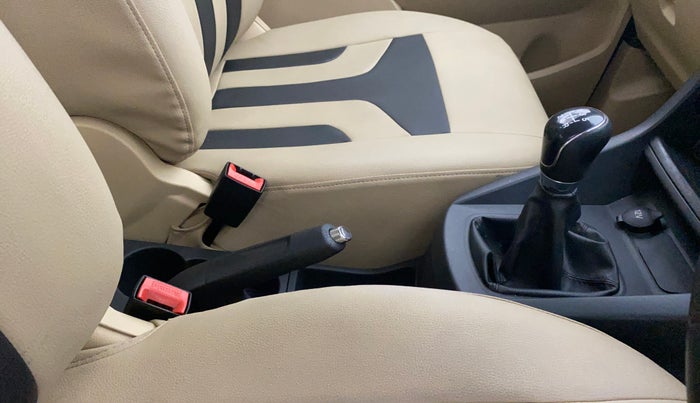 2017 Ford Figo Aspire TITANIUM1.5 DIESEL, Diesel, Manual, 58,079 km, Gear Lever