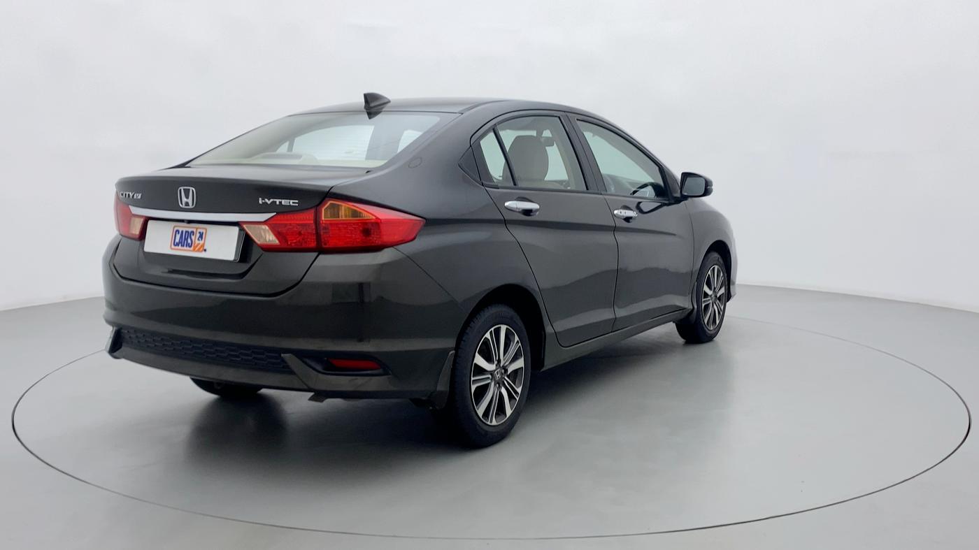 2017 Honda City V MT PETROL, Petrol, Manual, 44,308 km, Right Back Diagonal
