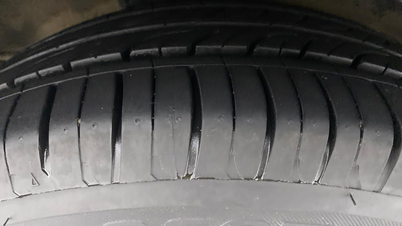 2017 Honda City V MT PETROL, Petrol, Manual, 44,308 km, Right Rear Tyre Tread