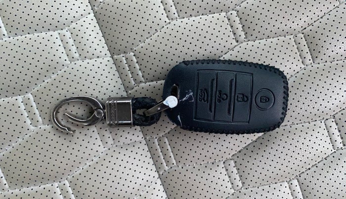 2020 KIA SELTOS HTX 1.5 PETROL, Petrol, Manual, 52,650 km, Key Close Up