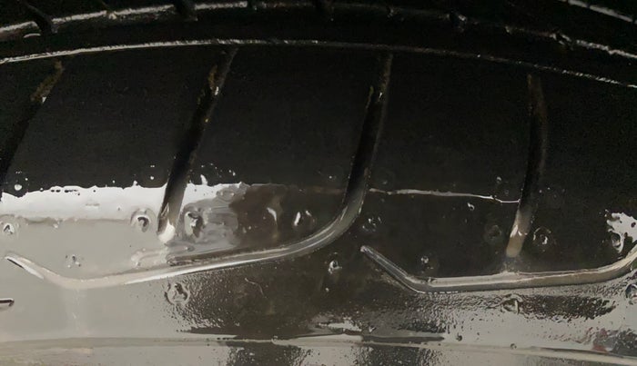 2020 KIA SELTOS HTX 1.5 PETROL, Petrol, Manual, 52,650 km, Right Front Tyre Tread