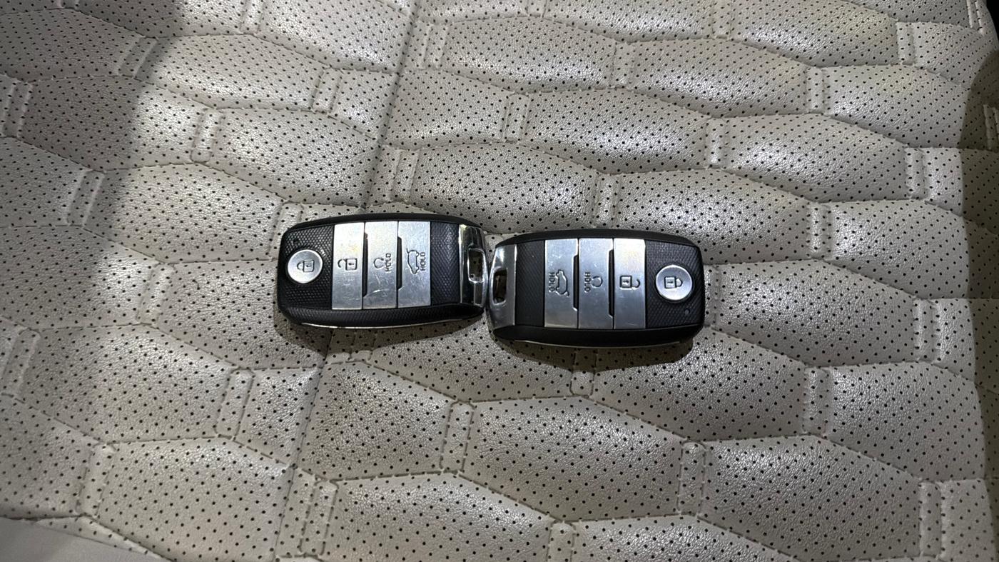2021 KIA SELTOS HTX 1.5 PETROL, Petrol, Manual, 79,917 km, Key Close Up