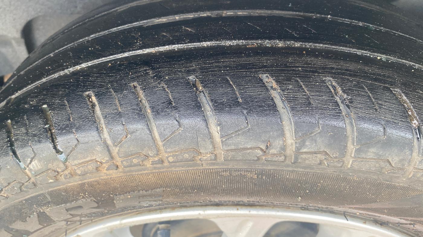 2024 Maruti Swift ZXI, Petrol, Manual, 59,255 km, Left Rear Tyre Tread