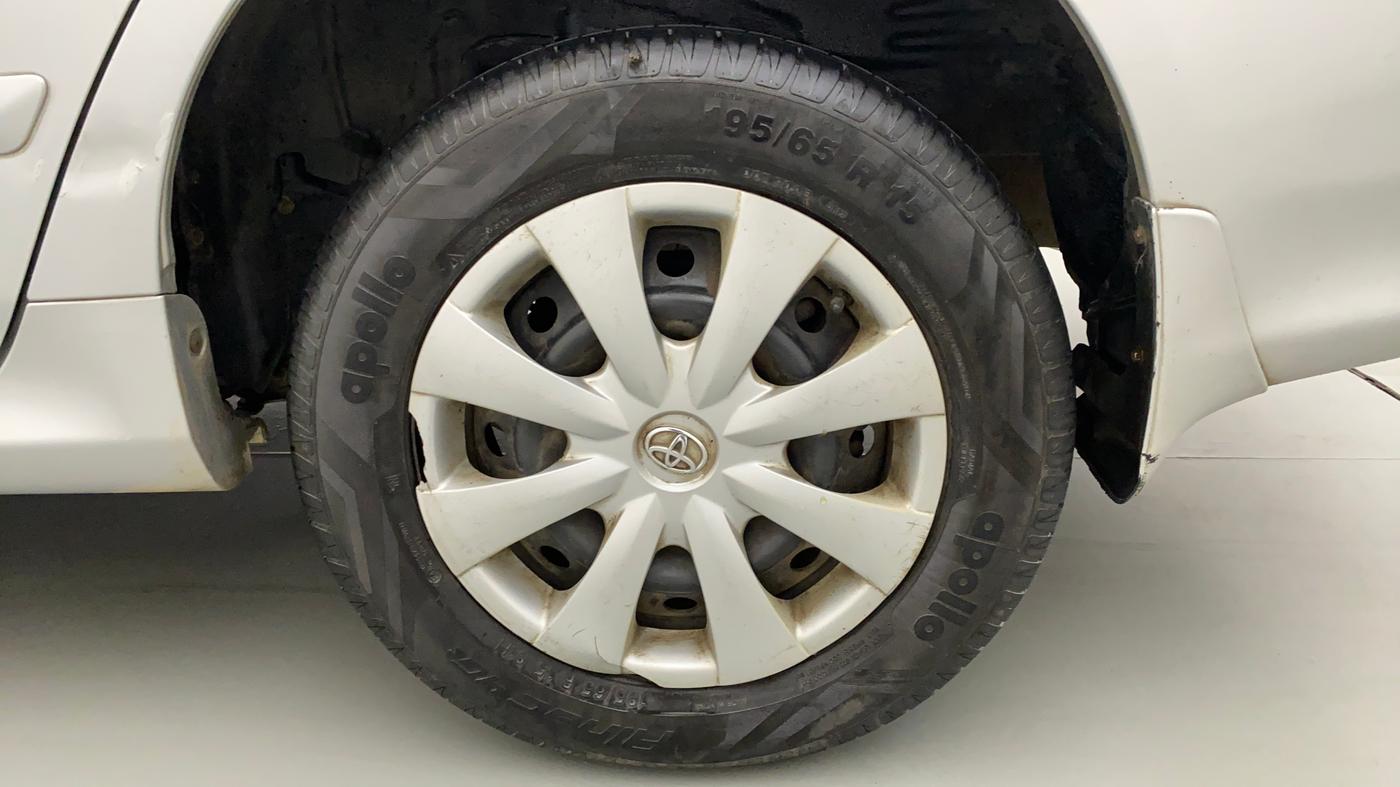 2010 Toyota Corolla Altis J PETROL, Petrol, Manual, 76,323 km, Left Rear Wheel