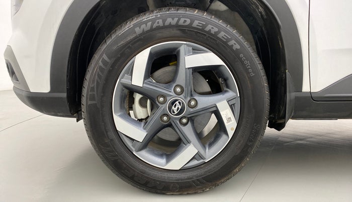 2021 Hyundai VENUE 1.0L Turbo GDI SX MT, Petrol, Manual, 7,135 km, Left Front Wheel