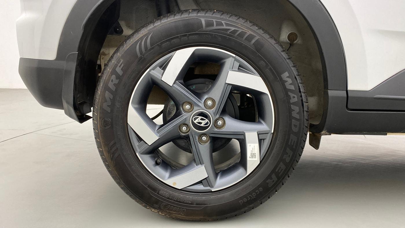 2021 Hyundai VENUE 1.0L Turbo GDI SX MT, Petrol, Manual, 7,135 km, Right Rear Wheel