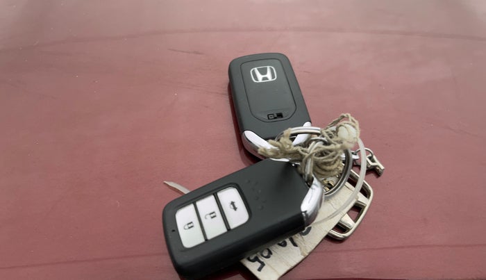 2016 Honda City 1.5L I-VTEC VX CVT, Petrol, Automatic, 94,068 km, Key Close Up