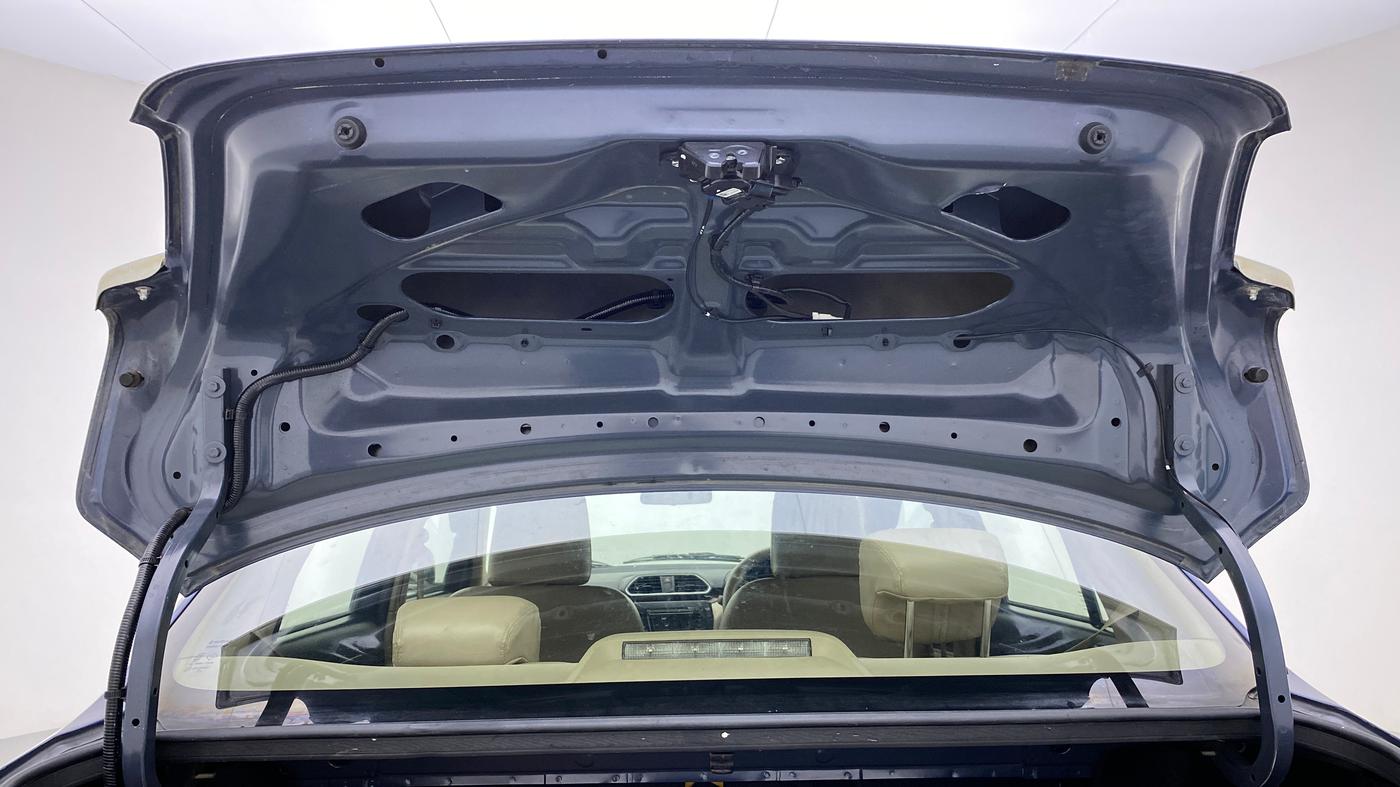 2019 Maruti Dzire VDI, Diesel, Manual, 45,162 km, Boot Door Open