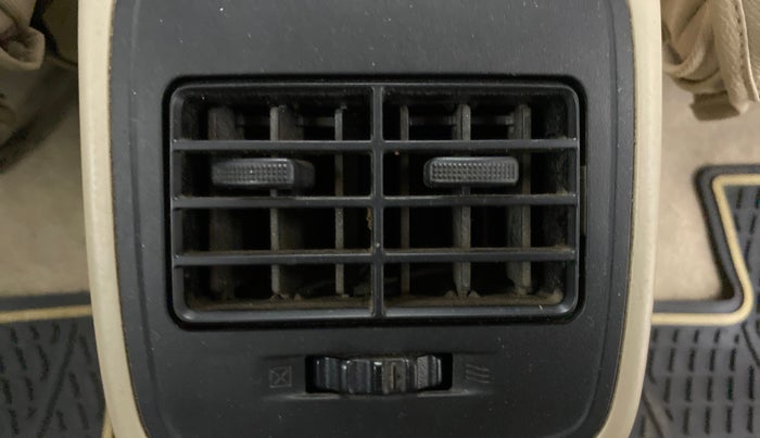 2019 Maruti Dzire VDI, Diesel, Manual, 45,162 km, Rear AC Vents