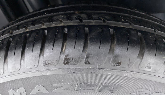 2019 Maruti Dzire VDI, Diesel, Manual, 45,162 km, Right Rear Tyre Tread