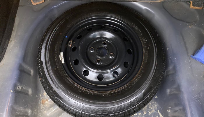 2019 Maruti Dzire VDI, Diesel, Manual, 45,162 km, Spare Tyre
