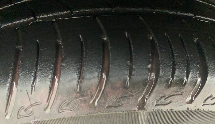 2018 Tata Tiago XZA PETROL, Petrol, Automatic, 45,069 km, Left Front Tyre Tread