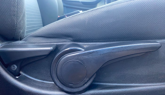 2018 Tata Tiago XZA PETROL, Petrol, Automatic, 45,069 km, Driver Side Adjustment Panel