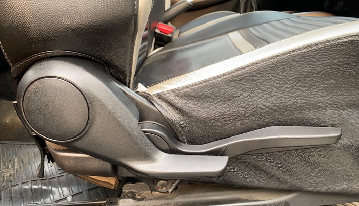 2019 Maruti Baleno ZETA PETROL 1.2, Petrol, Manual, 35,842 km, Driver Side Adjustment Panel