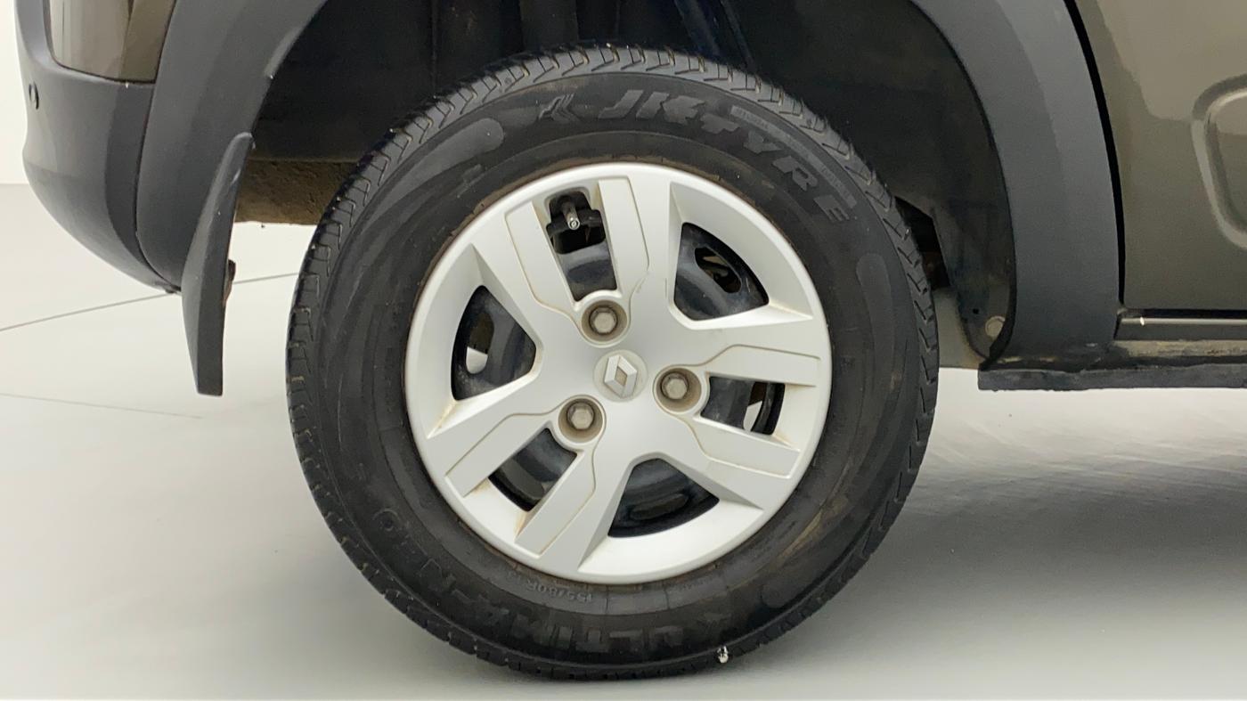 2018 Renault Kwid RXL, Petrol, Manual, 23,568 km, Right Rear Wheel