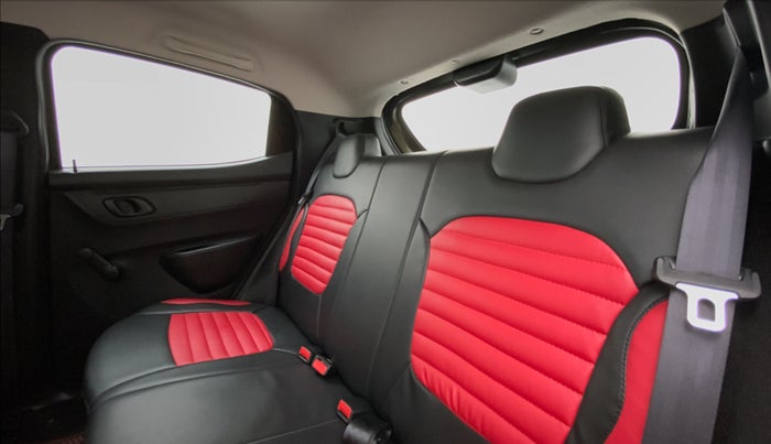 2018 Renault Kwid RXL, Petrol, Manual, 23,568 km, Right Side Rear Door Cabin
