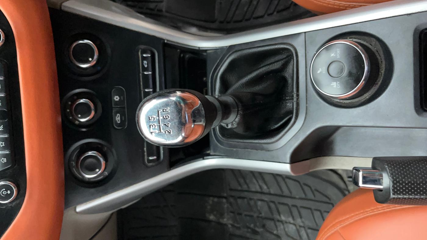 2019 Tata NEXON XM PETROL, Petrol, Manual, 70,091 km, Gear Lever