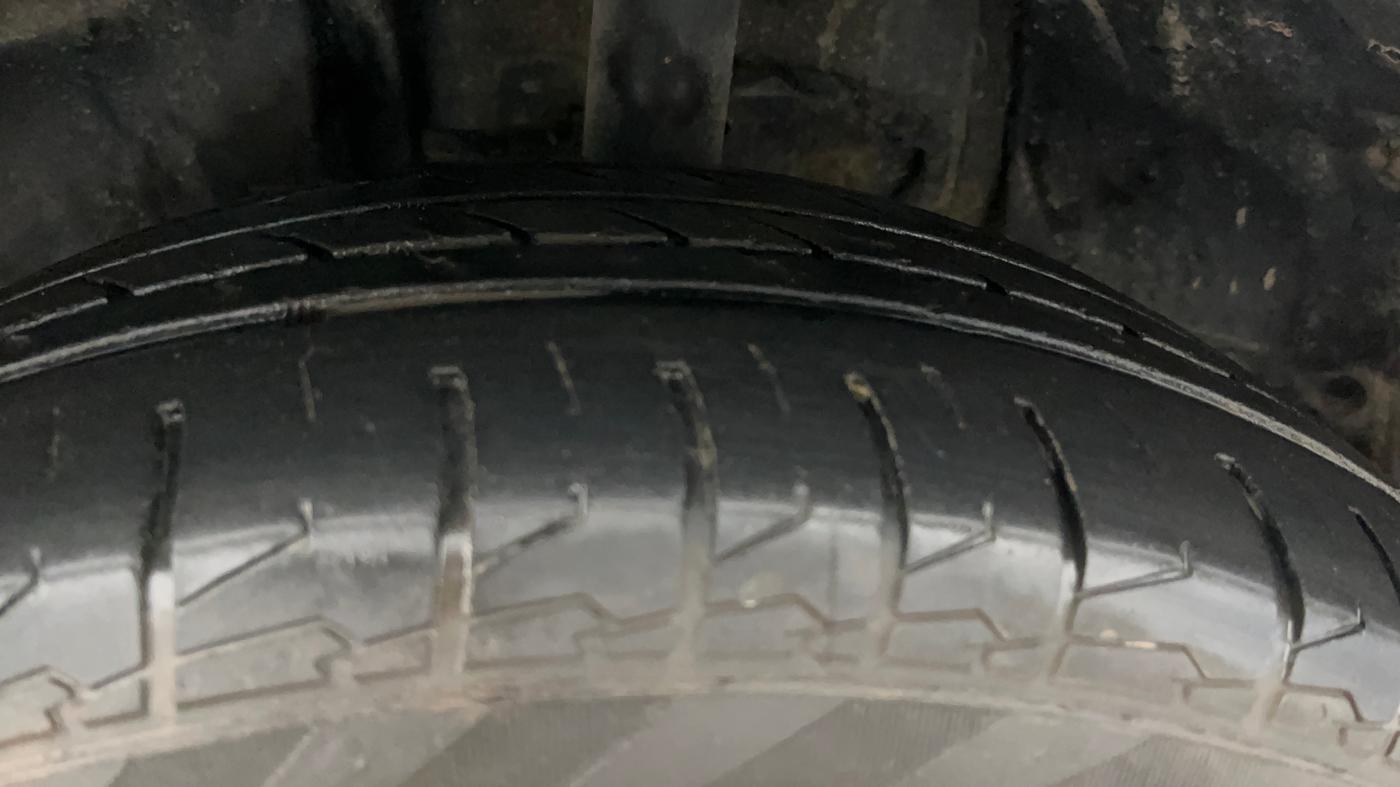 2019 Tata NEXON XM PETROL, Petrol, Manual, 70,091 km, Left Front Tyre Tread