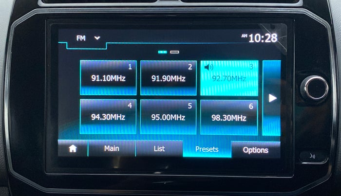 2022 Renault Kwid 1.0 RXT Opt, Petrol, Manual, 7,674 km, Infotainment System
