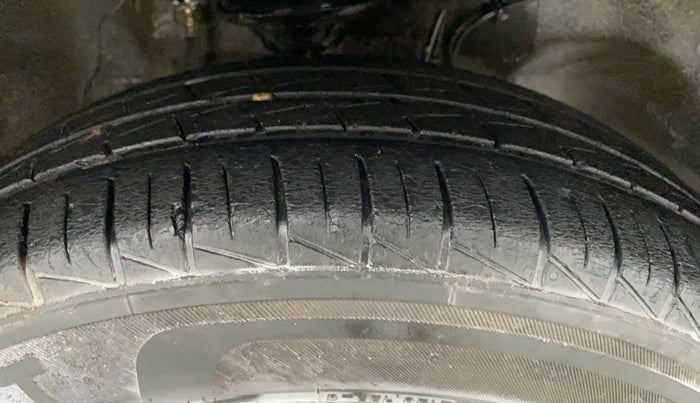 2019 Maruti Alto VXI, Petrol, Manual, 46,881 km, Right Front Tyre Tread