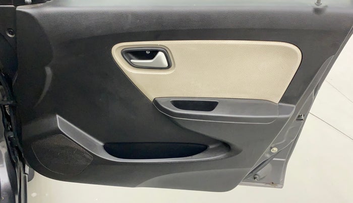 2019 Maruti Alto VXI, Petrol, Manual, 46,881 km, Driver Side Door Panels Control