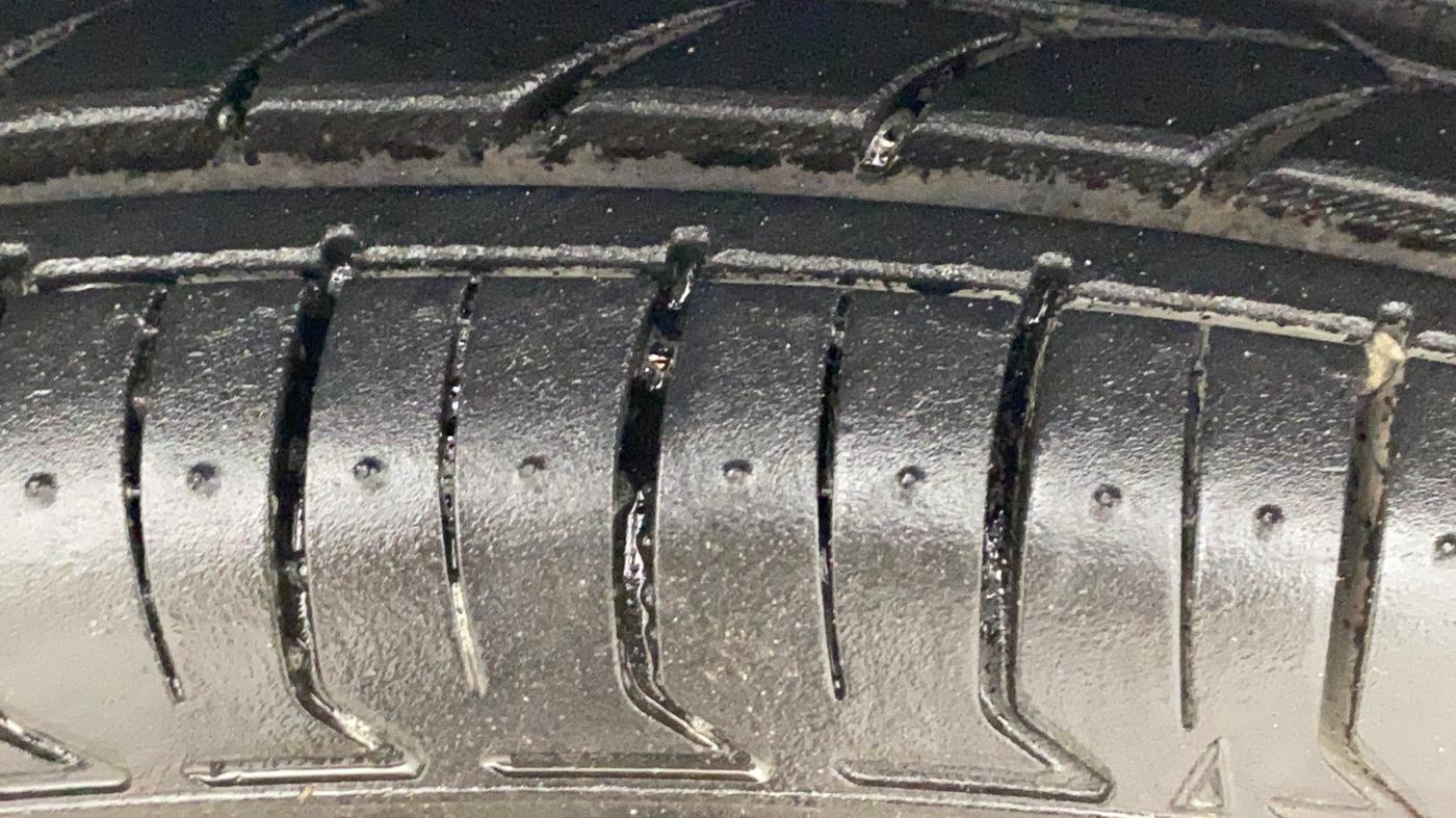 2020 Maruti New Wagon-R VXI (O) 1.2, Petrol, Manual, 30,491 km, Left Front Tyre Tread