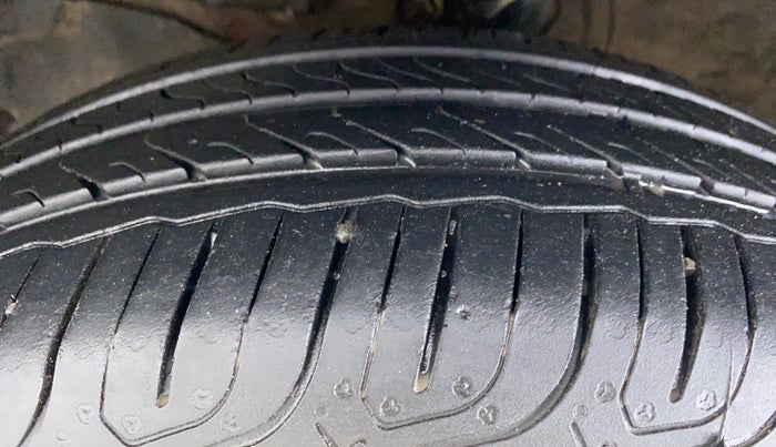 2014 Honda City VX MT PETROL, Petrol, Manual, 61,224 km, Left Front Tyre Tread