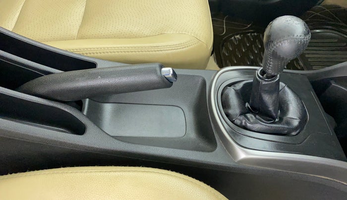 2014 Honda City VX MT PETROL, Petrol, Manual, 61,224 km, Gear Lever