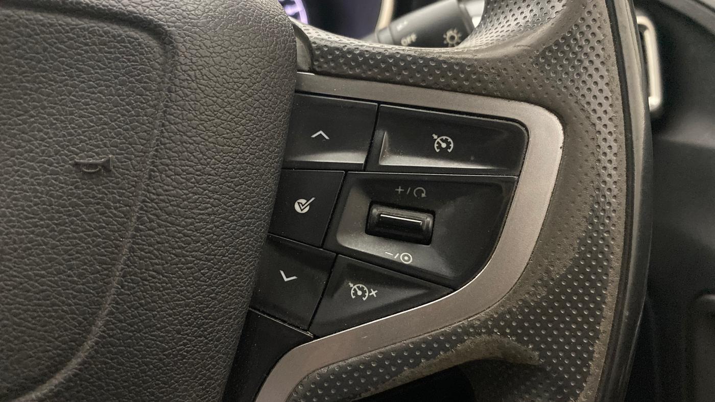 2022 Tata Harrier XZ PLUS 2.0L, Diesel, Manual, 94,999 km, Adaptive Cruise Control