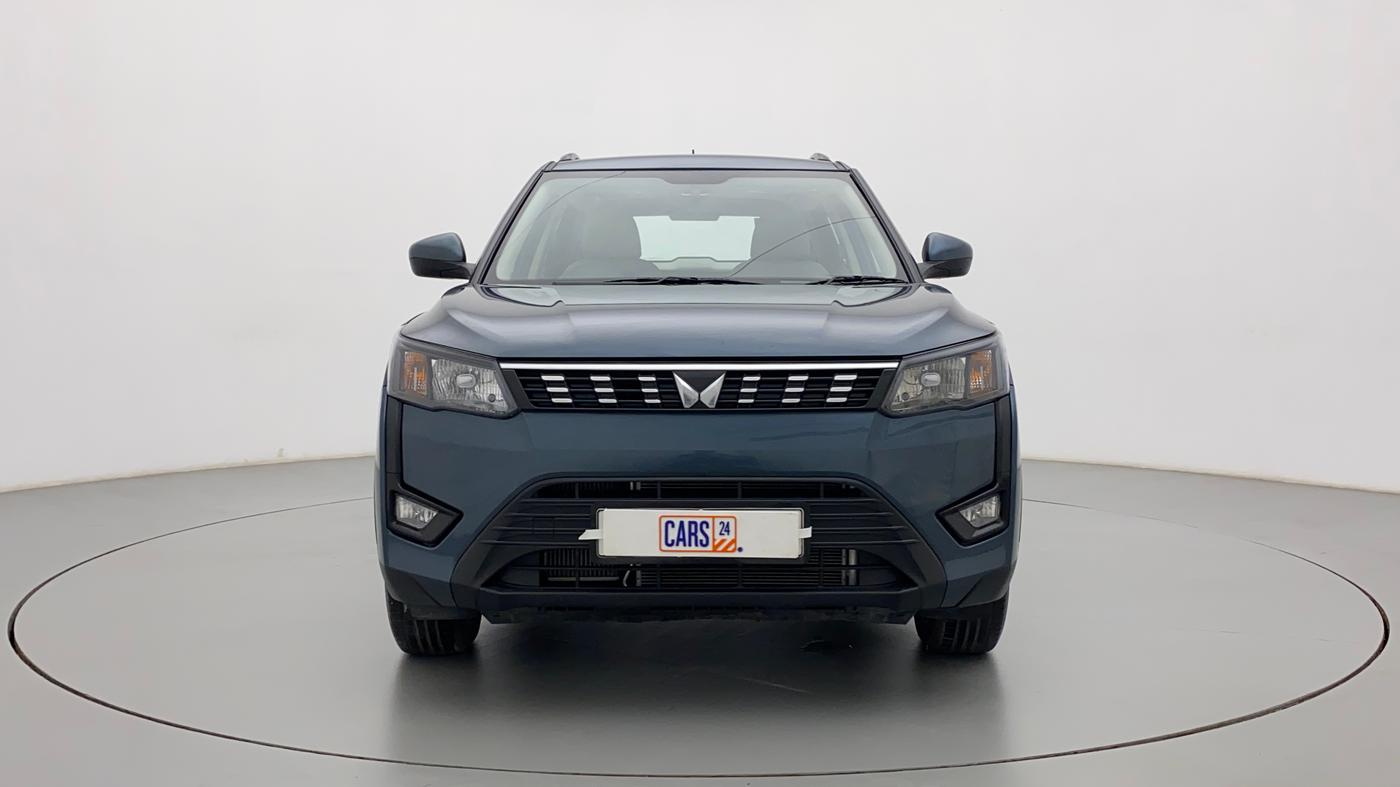 2022 Mahindra XUV300 W6 1.5 DIESEL AMT, Diesel, Automatic, 7,064 km, Front