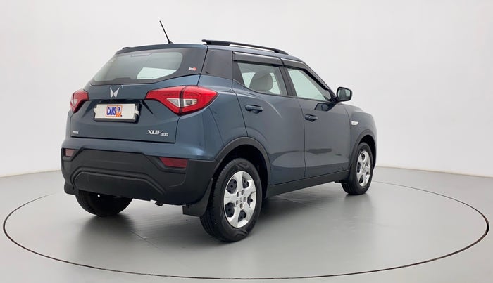 2022 Mahindra XUV300 W6 1.5 DIESEL AMT, Diesel, Automatic, 7,064 km, Right Back Diagonal
