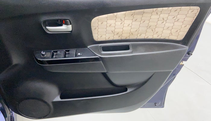 2017 Maruti Wagon R 1.0 VXI+ OPT. AMT, Petrol, Automatic, 70,836 km, Driver Side Door Panels Control