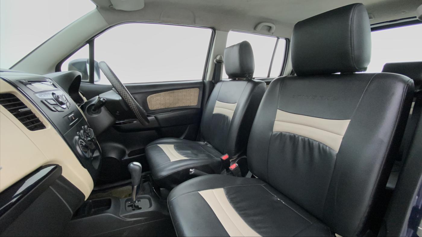 2017 Maruti Wagon R 1.0 VXI+ OPT. AMT, Petrol, Automatic, 70,836 km, Right Side Front Door Cabin