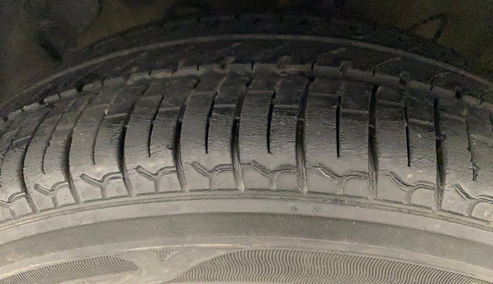 2019 Hyundai NEW SANTRO SPORTZ AMT, Petrol, Automatic, 34,856 km, Left Front Tyre Tread