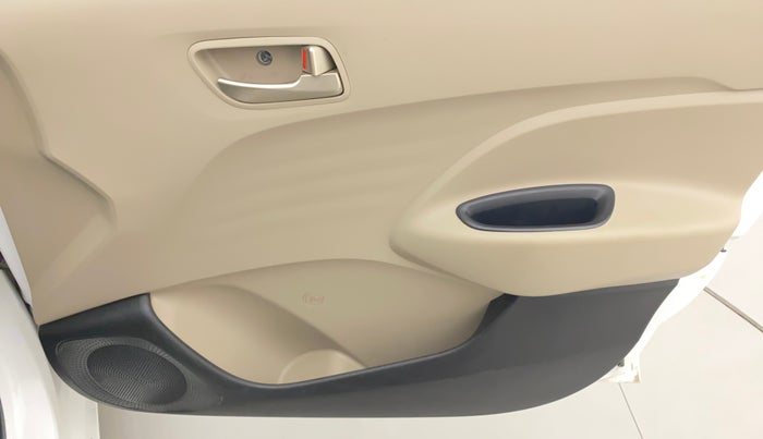 2019 Hyundai NEW SANTRO SPORTZ AMT, Petrol, Automatic, 34,856 km, Driver Side Door Panels Control