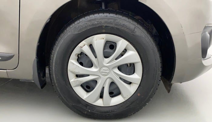 2021 Maruti Swift VXI, Petrol, Manual, 14,138 km, Right Front Wheel