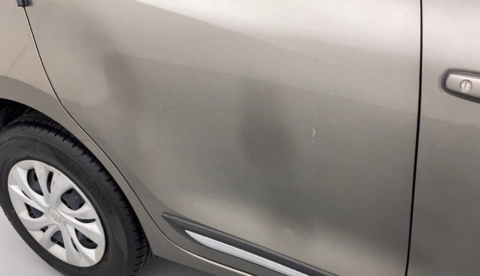 2021 Maruti Swift VXI, Petrol, Manual, 14,138 km, Right rear door - Paint has faded