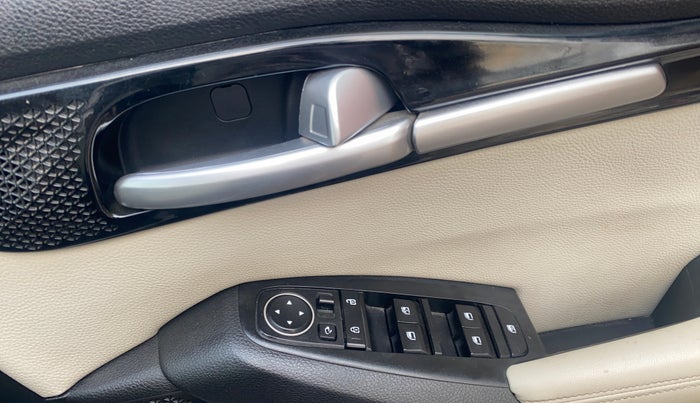 2020 KIA SELTOS HTX 1.5 DIESEL, Diesel, Manual, 74,958 km, Driver Side Door Panels Control