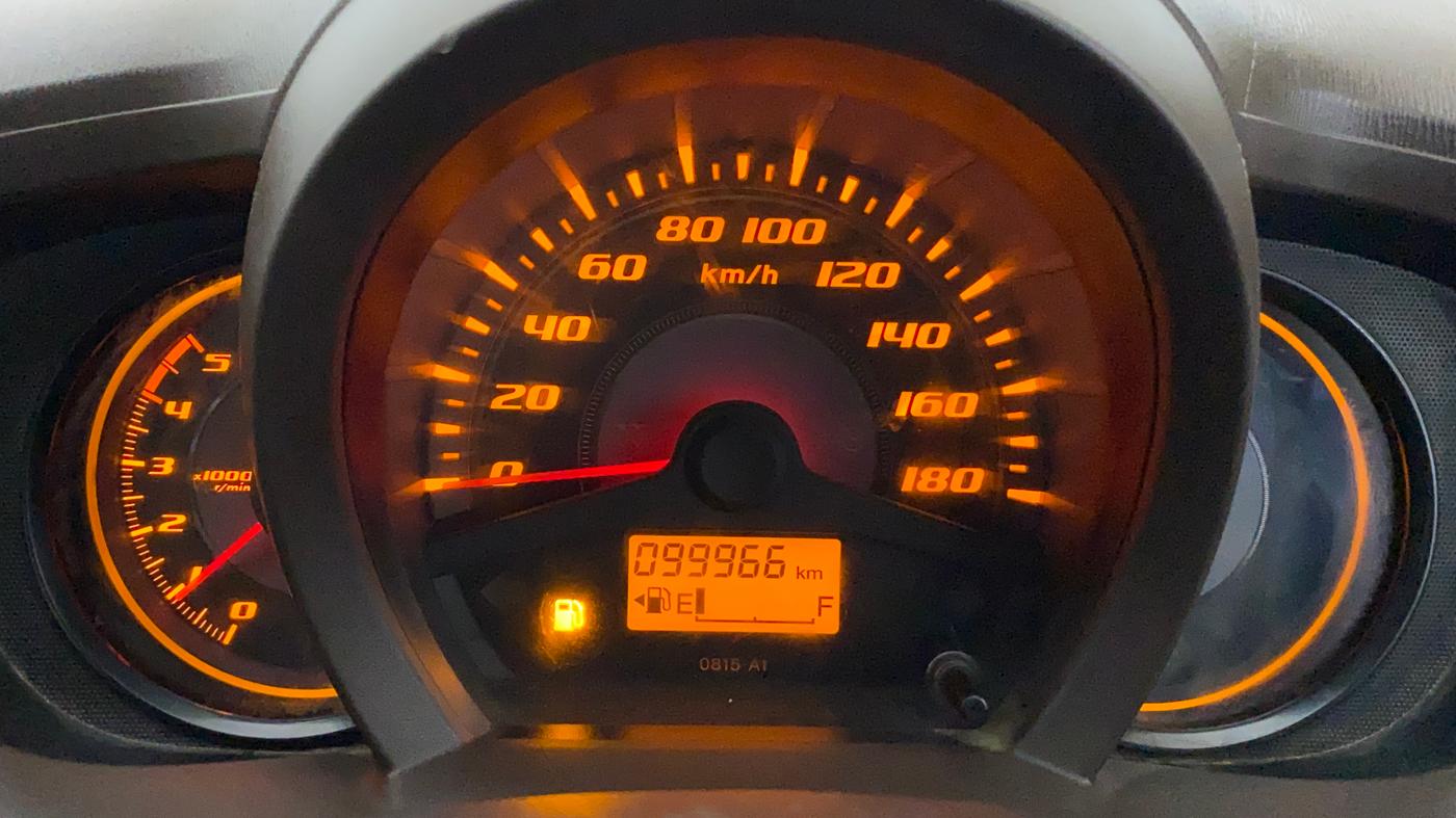 2014 Honda Amaze 1.5L I-DTEC E, Diesel, Manual, 1,00,010 km, Odometer Image