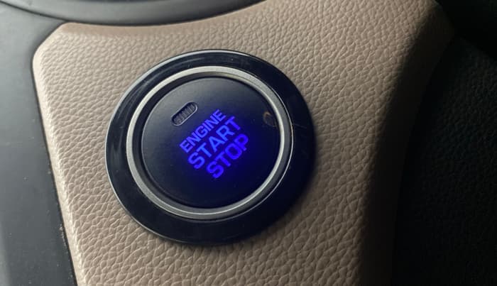 2020 Hyundai Elite i20 ASTA 1.2 (O), Petrol, Manual, 33,675 km, Keyless Start/ Stop Button