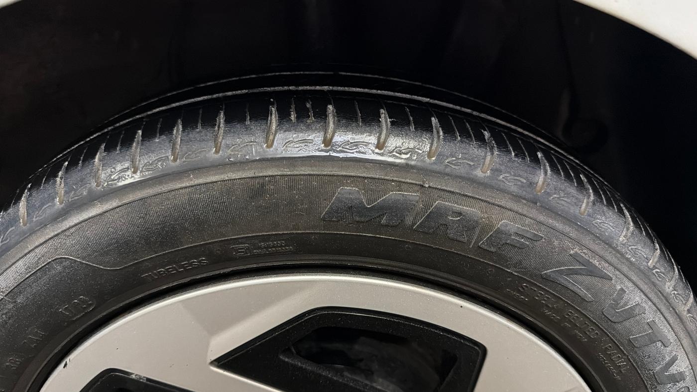 2023 Hyundai AURA S 1.2 CNG, CNG, Manual, 50,216 km, Left Rear Tyre Tread