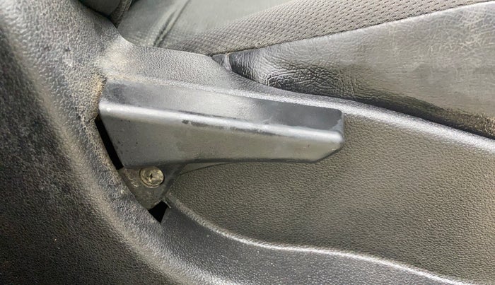 2017 Tata Tiago XM PETROL, Petrol, Manual, 45,332 km, Driver Side Adjustment Panel