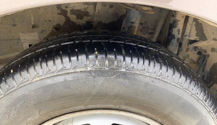 2017 Tata Tiago XM PETROL, Petrol, Manual, 45,332 km, Left Rear Tyre Tread