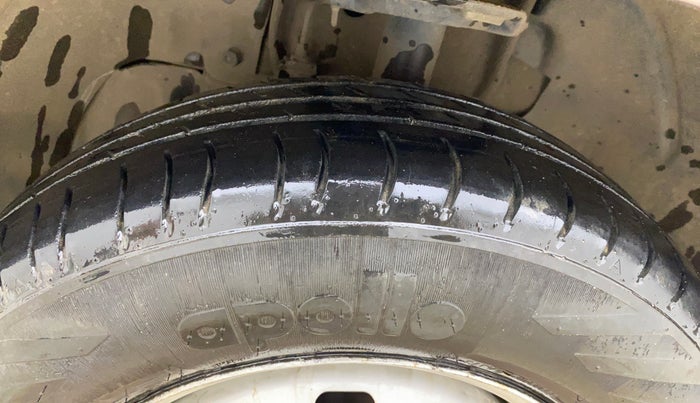 2017 Tata Tiago XM PETROL, Petrol, Manual, 45,332 km, Left Front Tyre Tread