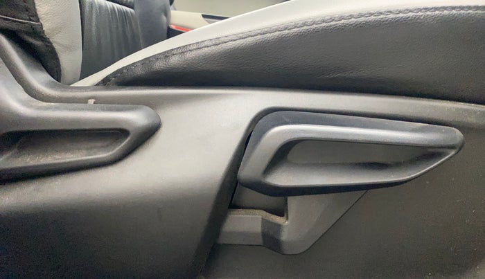 2021 Tata NEXON XZ PLUS PETROL, Petrol, Manual, 37,919 km, Driver Side Adjustment Panel