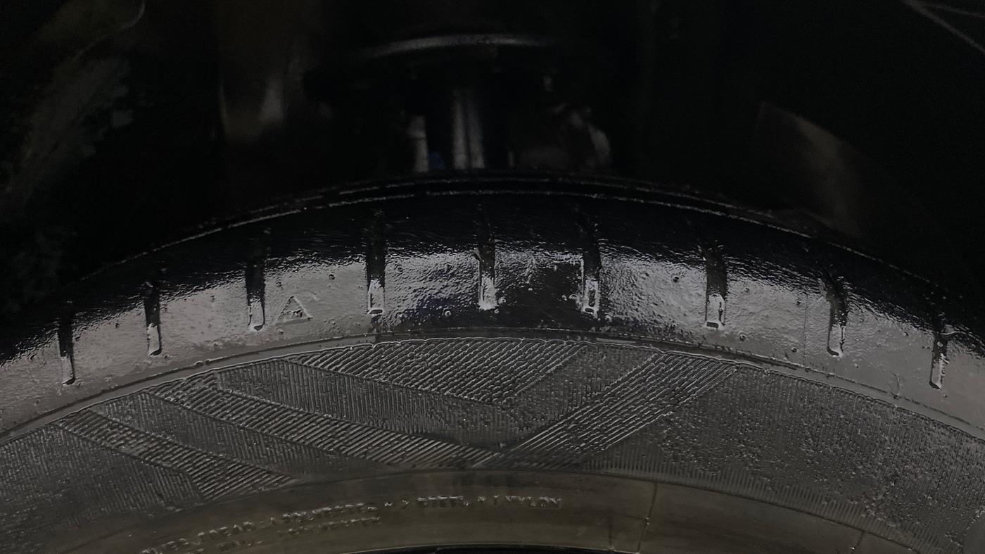 2021 Maruti Baleno ZETA PETROL 1.2, Petrol, Manual, 87,458 km, Right Front Tyre Tread
