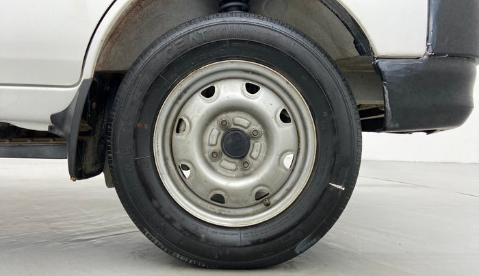 2019 Maruti Eeco 7 STR, Petrol, Manual, 24,895 km, Right Front Wheel
