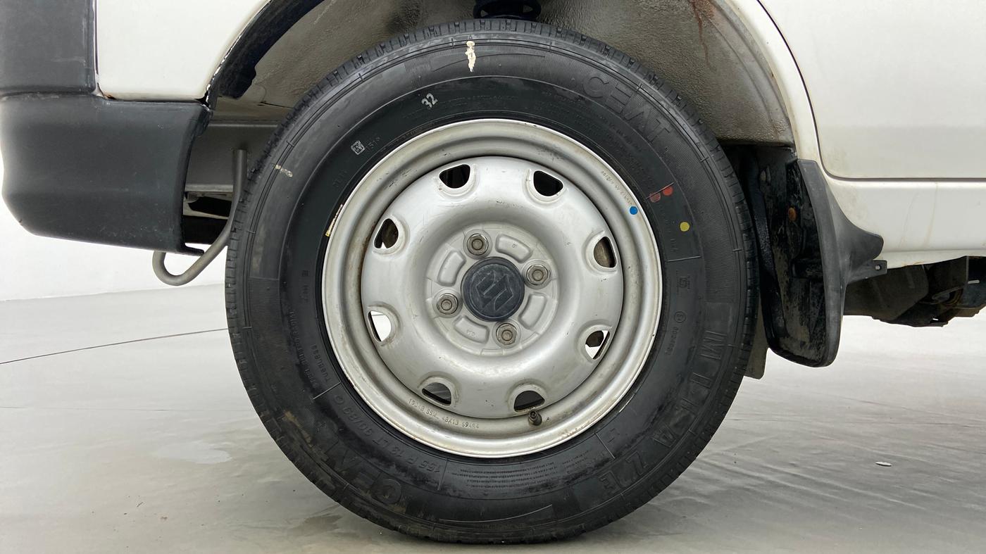 2019 Maruti Eeco 7 STR, Petrol, Manual, 24,895 km, Left Front Wheel